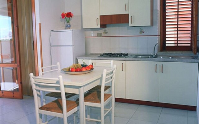 Attractive Holiday Home in Sciacca With Tennis Court & BBQ
