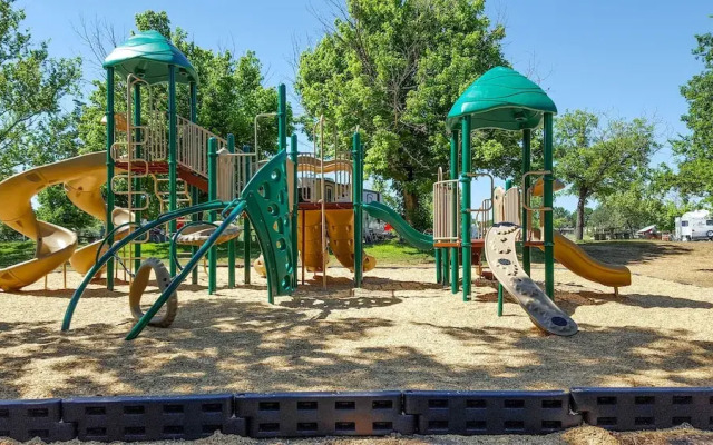 Yogi Bear's Jellystone Park Camp-Resort