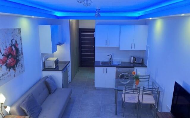 777 Beach Guesthouse