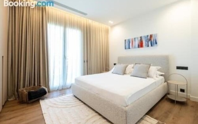 Lovely 1-Bedroom 2 minutes from Beach