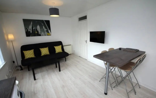 Ravenhill Apartment city centre access