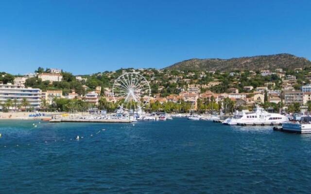 Appartement Le Lavandou, 1 pièce, 4 personnes - FR-1-251-223