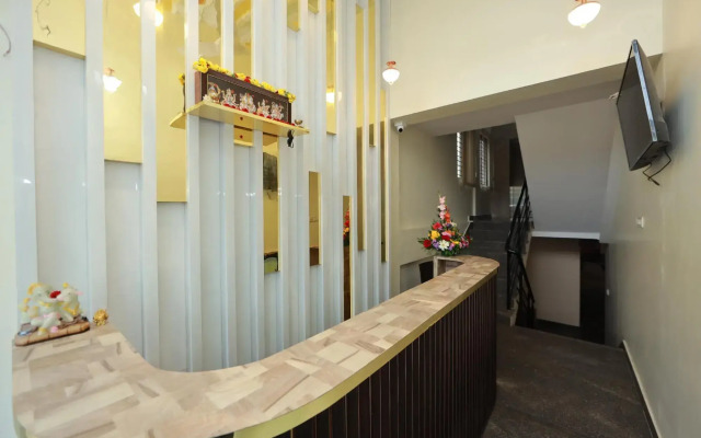 Amulya Relax Inn