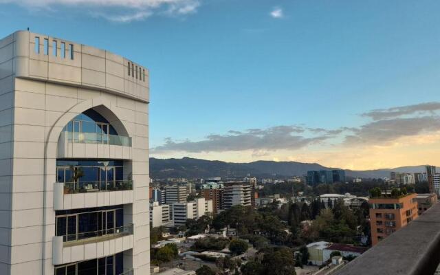 Holiday Inn Guatemala City, an IHG Hotel