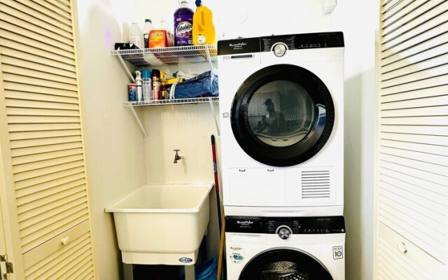 Escape to Paradise Brand New Bungalow With Ocean View in Discovery Bay 1