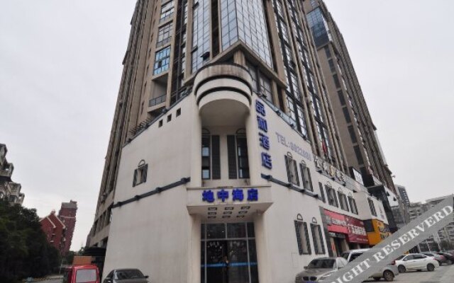 Pinhe Theme Hotel Jiujiang Dizhonghai