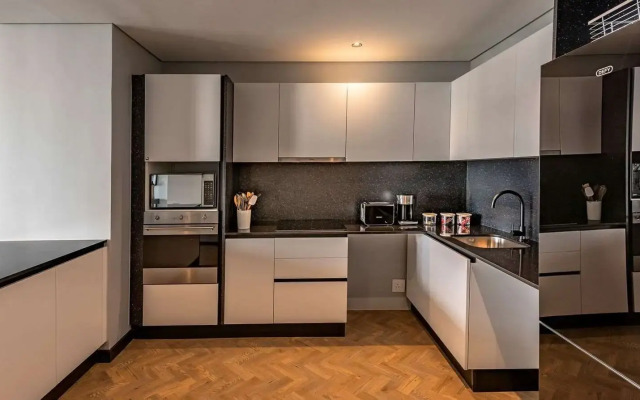 The Onyx Apartment Hotel by NEWMARK