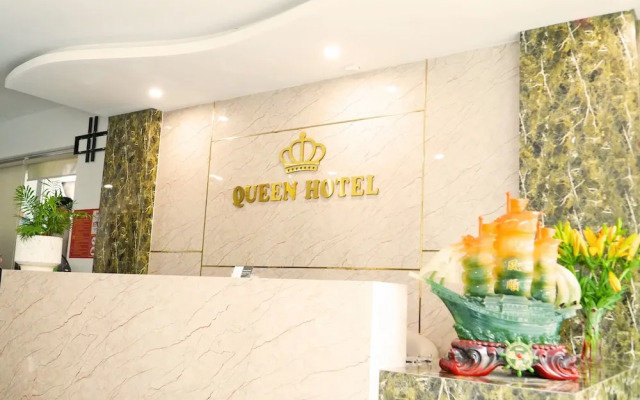 Grad Queen Hotel 2  Ha Dong