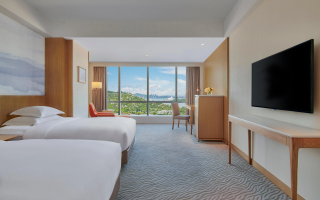 Crowne Plaza Zhuhai City Center by IHG — фото 4