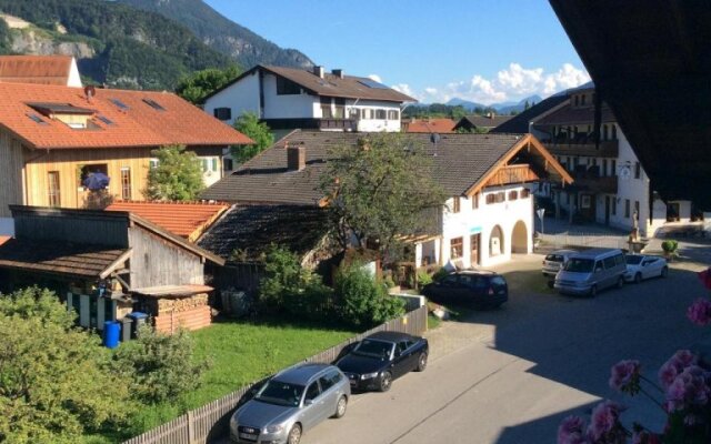 Metzgerei und Gästehaus Grandauer