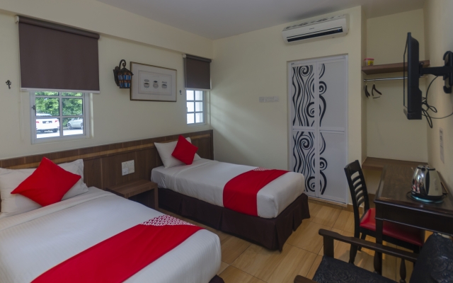 Super OYO 596 The Vintage Hotel