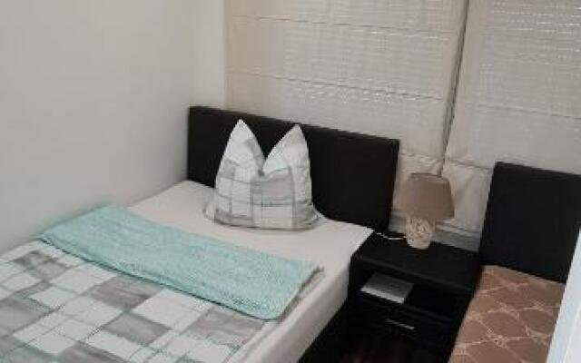 Handwerkerwohnung-Monteurunterkunft (Adults Only)