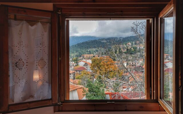 To Balcony tis Agorianis