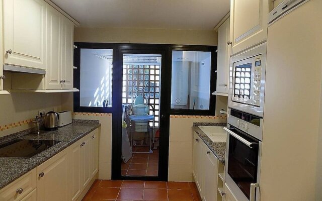 Stunning El Campanario Apt - Pool View