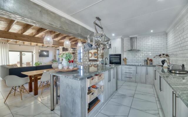 Easy Going Beach House