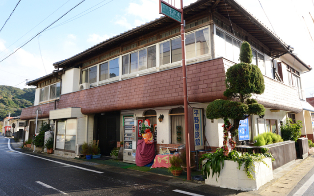 hotelImage