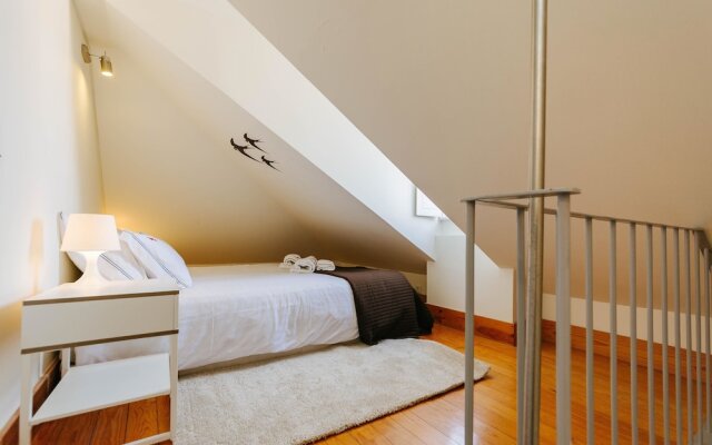 Rent4Rest Mouraria Lisbon Apartments