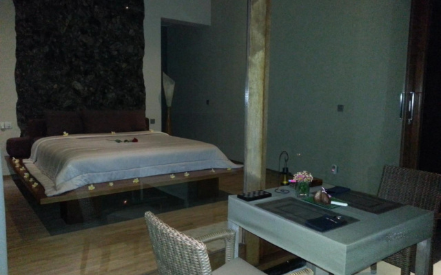 The Puncak – Guest Rooms – Senggigi