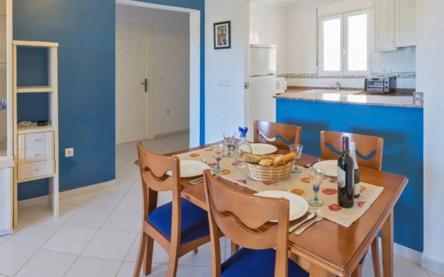 Apartamentos La Giralda