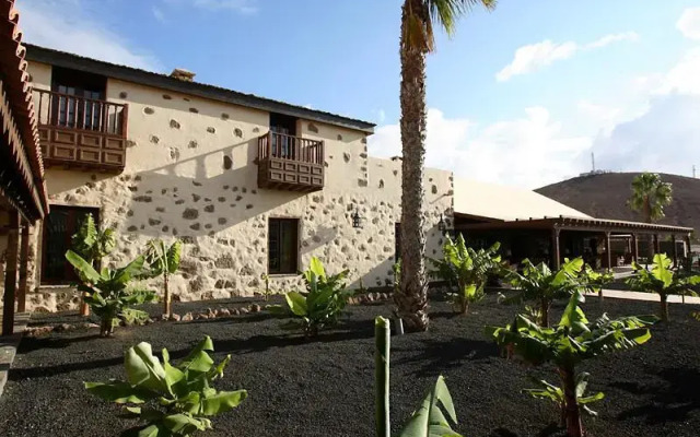 Oasis Rural Hotel and Villas