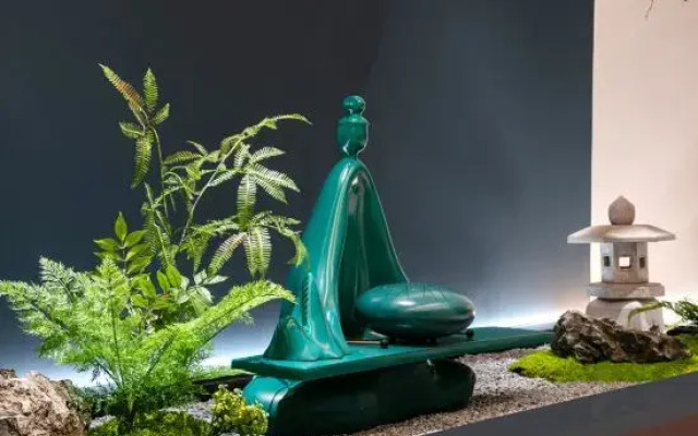 Moshang Light Luxury Hotel (Yichang Yigui Branch)