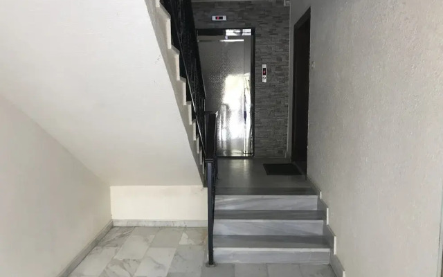 Sunshine Apartments