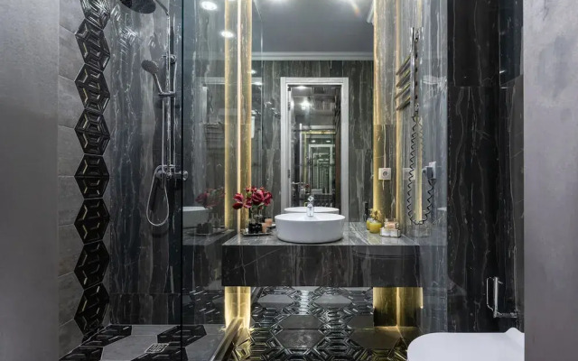 Mr. Grey Boutique Hotel