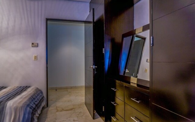 Elements Garden House 10 2 Bedroom Condo by Redawning