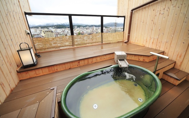 With Open-Air Bath Japanese Western room with city view 사진 2