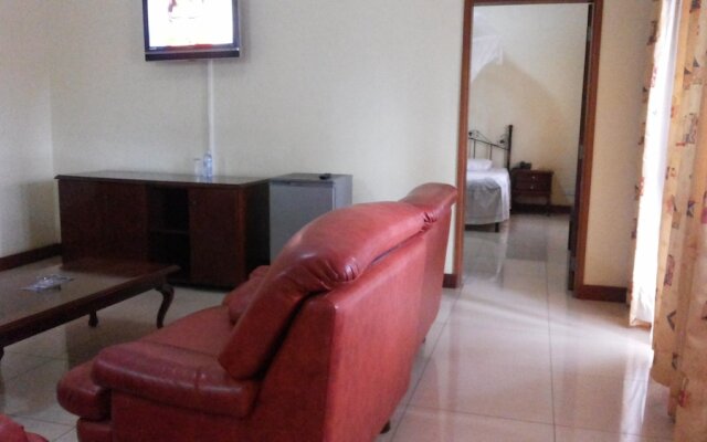 Lillian Towers Hotel