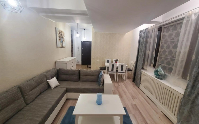 Morii Lake Apartment