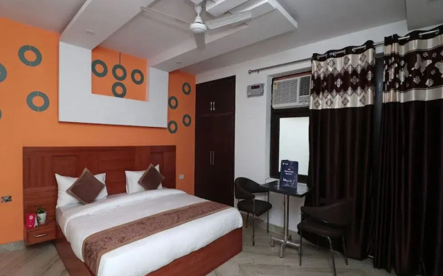 OYO 16168 Maira Grand