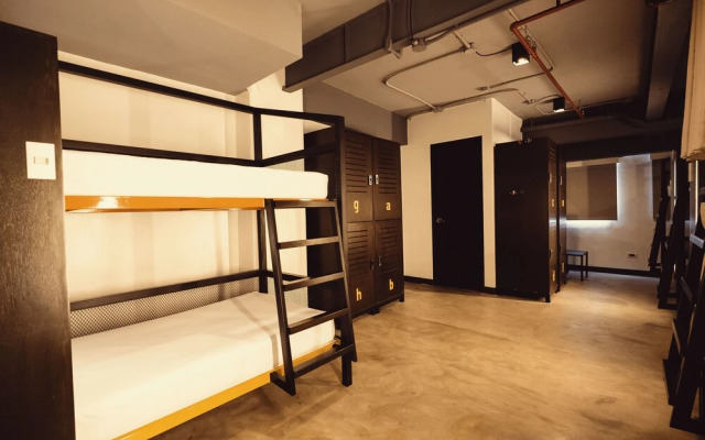 Bunk 5021 Hostel