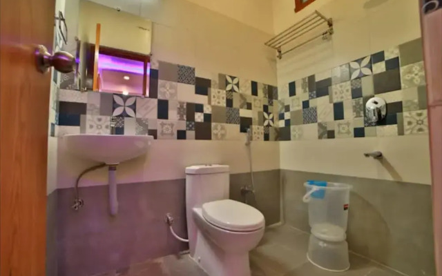 Raha Hotel