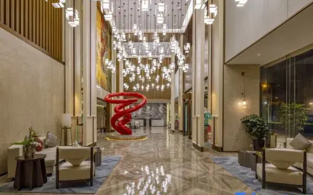 Pingdingshan Pingfa Maison New Century Hotel