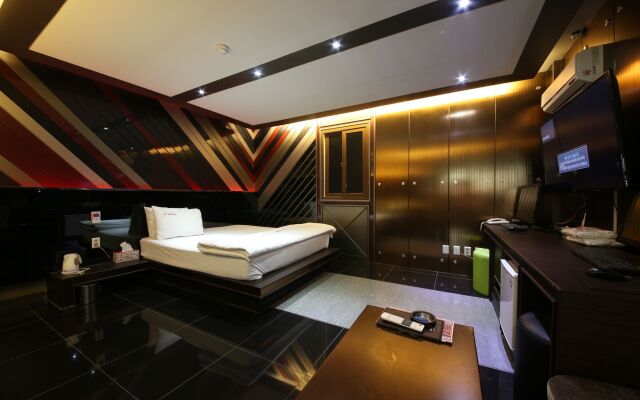 Hotel Yeogiuhtte Daegu Station