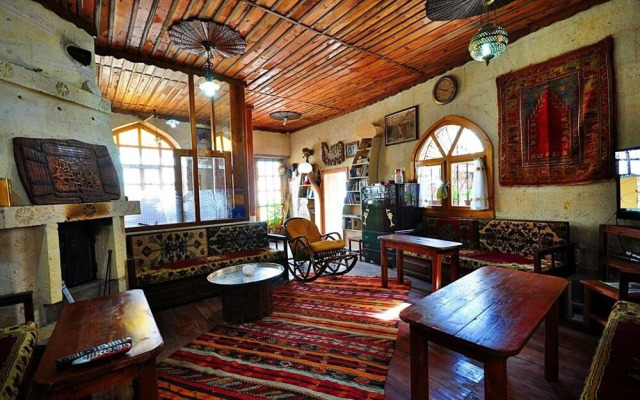 Tokmak Guest House