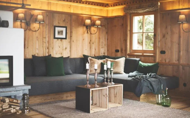 Sporer-Alm Alpine Residence