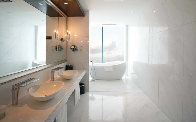 Intercontinental Dalian by IHG