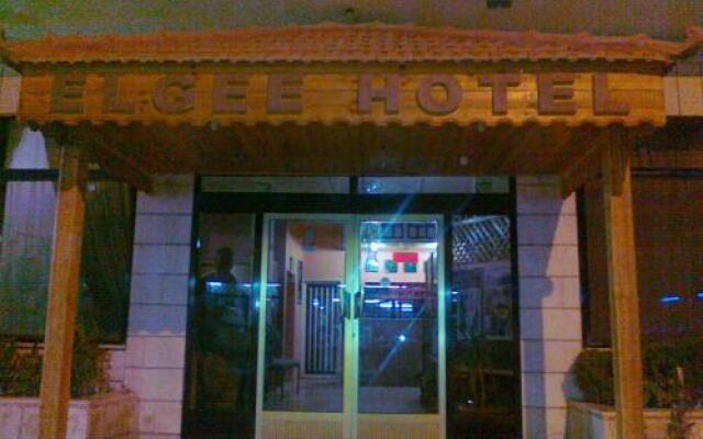 Elgee Hotel