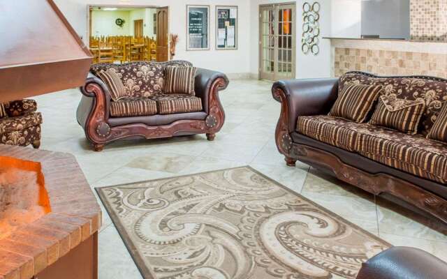 Econo Lodge Carlsbad Caverns Area