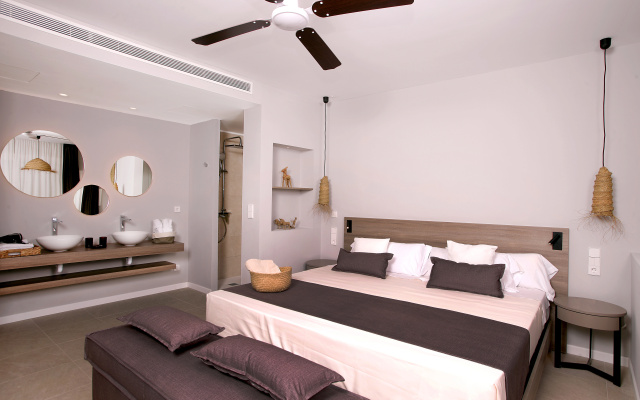 Eques Petit Resort