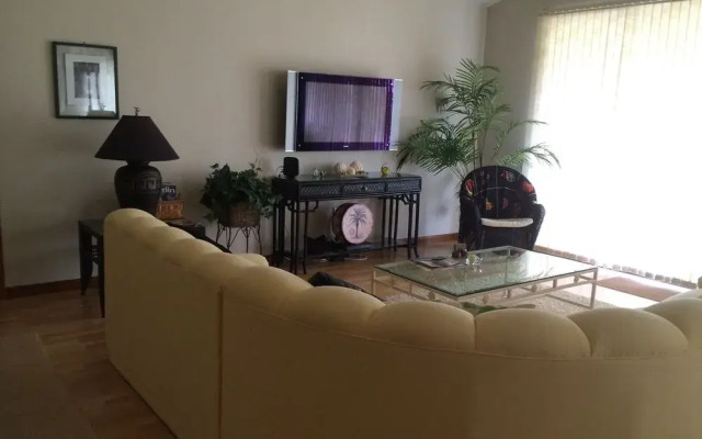 mi casa de Copa D'oro by RedAwning