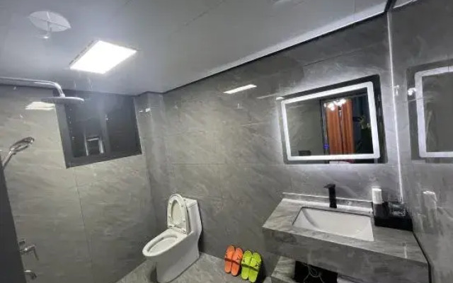 Lichuan Jieyu Electric Sports Hotel