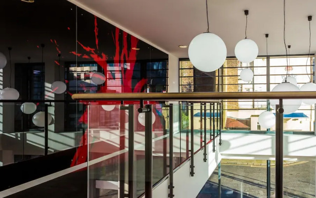 Pure CityStay Paris Gardens