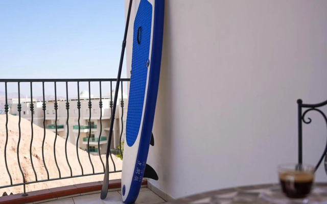 two bed room apartment 5 min walk to the beach