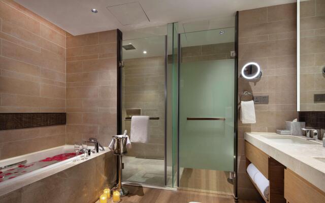 DoubleTree by Hilton Huidong Resort
