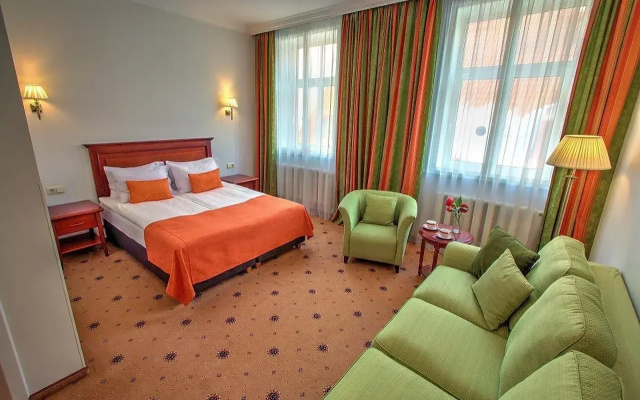 Отель Hestia Hotel Draugi