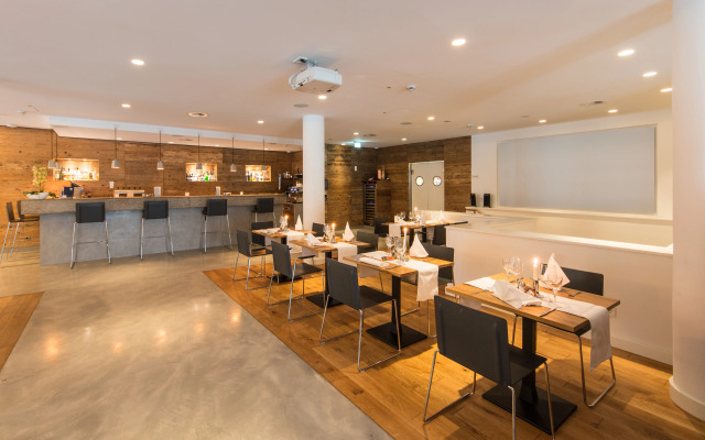 Bayer 89 Vi Vadi Hotel