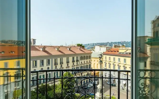 Elegante Appartamento a Piazza dei Martiri by Wonderful Italy